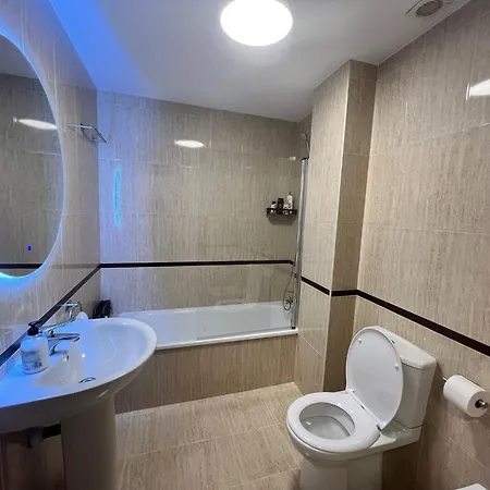 Serena Apartment *